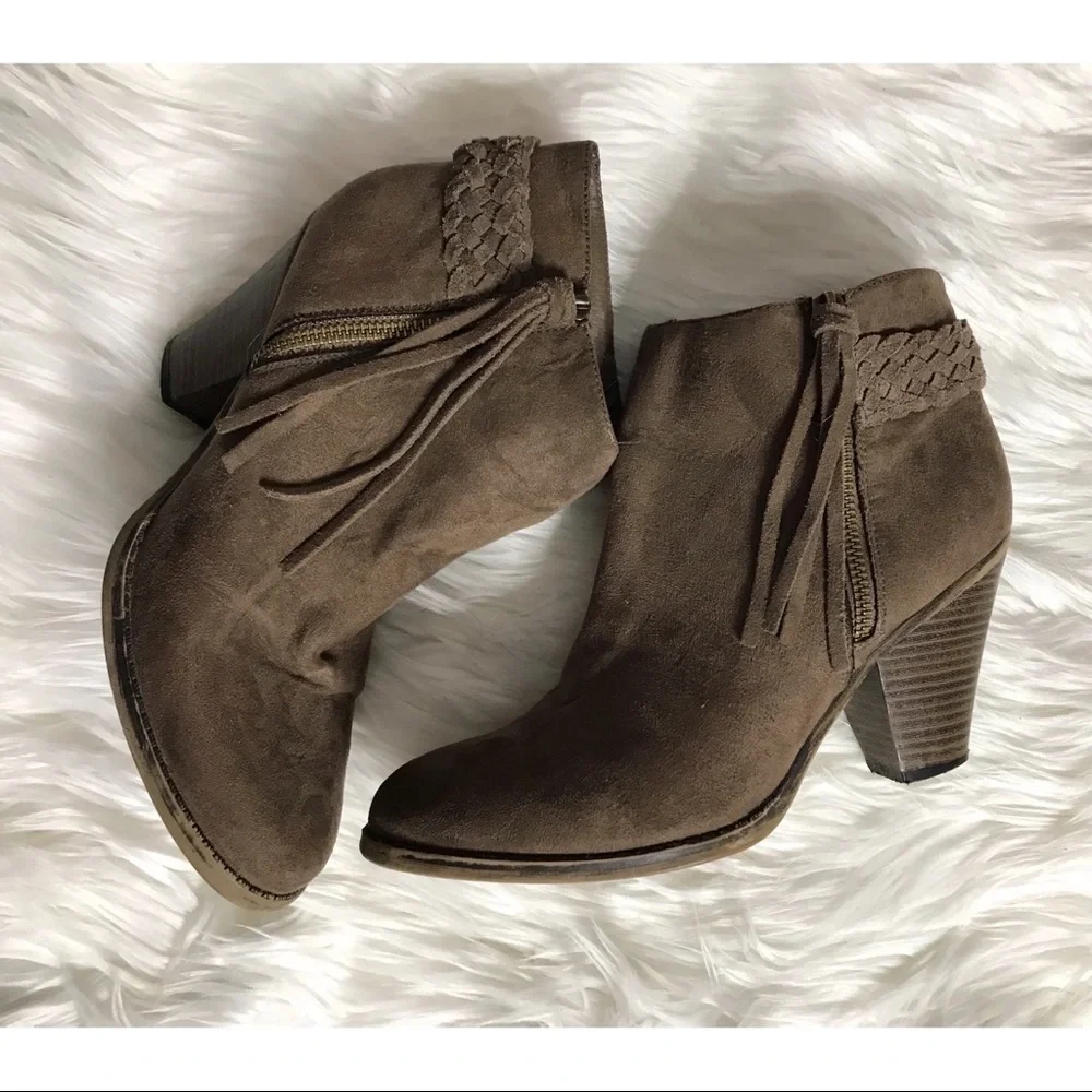 MIA Distressed Tassel Suede Braided Bootie - Picture 5 of 8